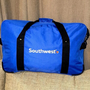 SOUTHWEST AIRLINES Royal Blue Carry On Duffel Shoulder Lrg Travel Bag NWOT